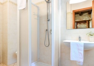 Ciliegi apartment with one bedroom and one bathroom on the first floor (apartment 4)