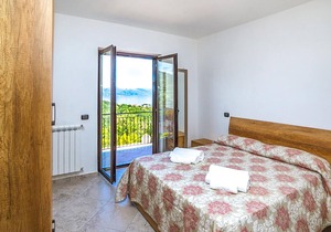 Cozy apartment on Campania's beautiful west coast.