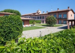 Franciacorta Apartment2 - Pool View Chalet