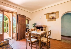 Gorgeous apartment in Montaione