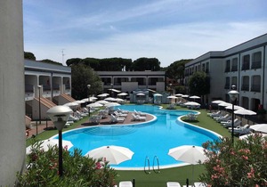 Holiday apartment in a holiday home area
