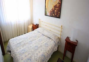 Holiday apartment Cremia for 1 - 8 persons with 4 bedrooms - Holiday apartment