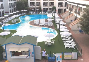 Holiday apartment with outpool