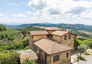 Holiday Home in Collazone with Pool & Sauna