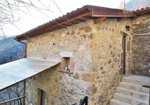Holiday home in Fornovolasco in a quiet location
