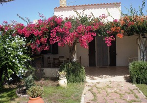 Holiday house Calasetta for 2 - 6 persons with 3 bedrooms - Holiday home