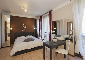 With great attention to detail furnished studio apartments in a residence with pool