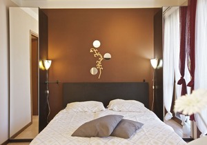 With great attention to detail furnished studio apartments in a residence with pool