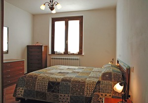 L'ULIVO: apartment within farmhouse just 15 minutes far from Assisi.