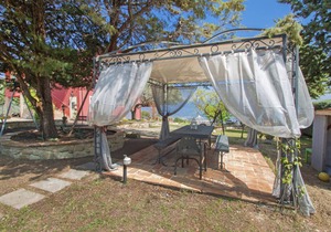 La Letizia with 4 bedrooms and 3 bathrooms