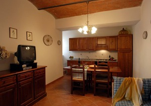 La Valle 4 - Apartment with pool