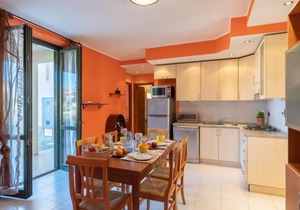 Le Margherite (SLR264) by Interhome