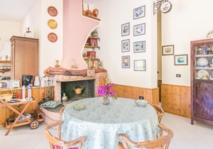 Lilac | Villa in Solanas | 1,500 square meters garden | 4 bedrooms | 3 bathrooms | Wifi