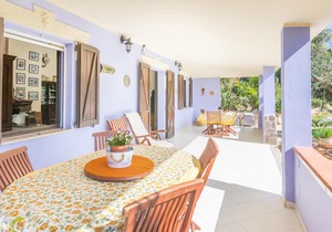 Lilac | Villa in Solanas | 1,500 square meters garden | 4 bedrooms | 3 bathrooms | Wifi