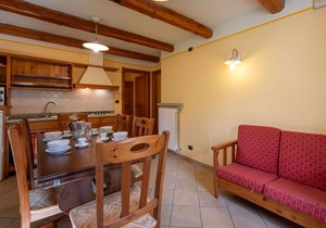 Lovely apartment for 4 guests with WIFI, pool, TV and terrace