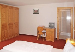 Nebenhaus Schönblick (SVH111) by Interhome