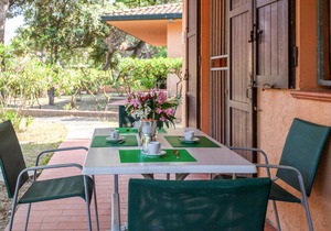 Nice home in Lido di Spina FE