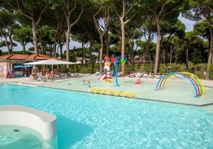 Nice home in Lido di Spina FE