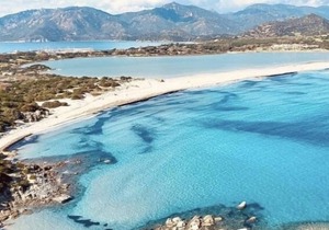 Residence with swimming pool on the sea CALA CATERINA
