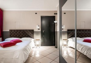 Studio Fusari a Piazza Maggiore by Wonderful Italy