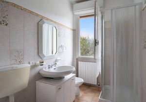 Villa Paradiso (DOL192) by Interhome