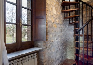 Vintage Apartment in Magione with Swimming Pool