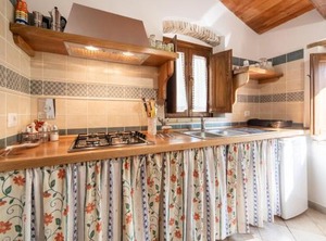 Holiday The Countryside Of Garden | Stilo