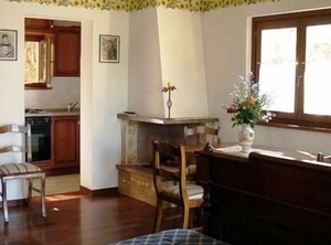 Holiday Oscano Persons Farmhouse | Ramazzano