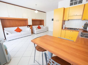 Holiday Borghetto Spirito Persons | Borghetto Santo Spirito