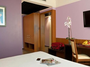 Cdh Hotel | Province of Bologna