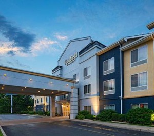 Fairfield Inn 