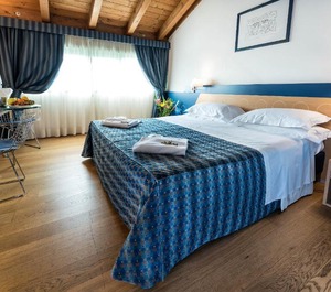 West Point Airport Hotel 