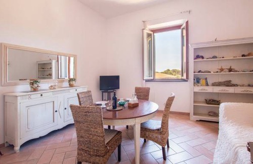 Quercianella Apartment | 1 bedroom accommodation in Quercianella