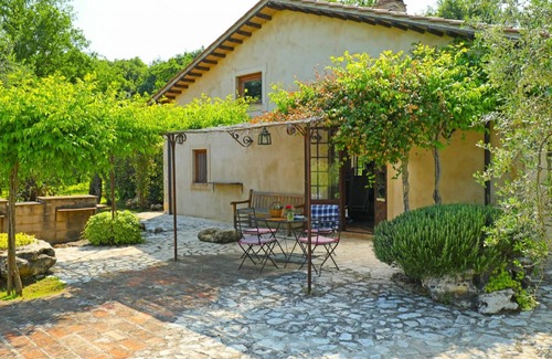 Penna in Teverina Other | 100 m² Accommodation ∙ 1 bedroom ∙ 4 guests
