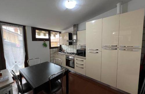 Orio al Serio Apartment | 100 m² Apartment ∙ 2 bedrooms ∙ 9 guests