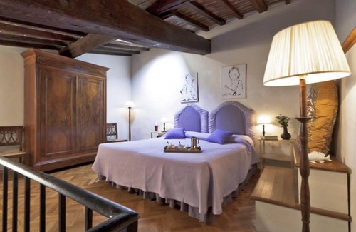 Sant' Ambrogio Apartment | 100 m² Apartment ∙ 3 bedrooms ∙ 6 guests