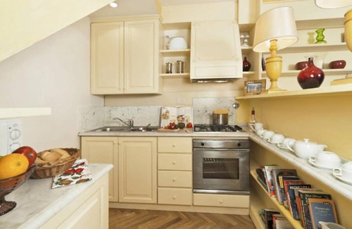 Sant' Ambrogio Apartment | 100 m² Apartment ∙ 3 bedrooms ∙ 6 guests