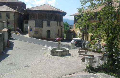 Malosco Apartment | 100 m² Apartment ∙ 2 bedrooms ∙ 5 guests