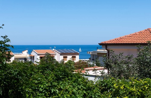 Addaura Apartment | 100 m² Apartment ∙ 2 bedrooms ∙ 5 guests