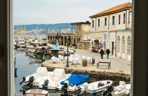Muggia Apartment | 100 m² Apartment ∙ 3 bedrooms ∙ 8 guests