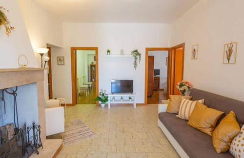 Ripatransone House | 100 m² Farmhouse ∙ 3 bedrooms ∙ 6 guests
