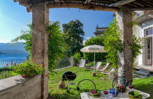 Orta San Giulio House | 100 m² House ∙ 2 bedrooms ∙ 5 guests