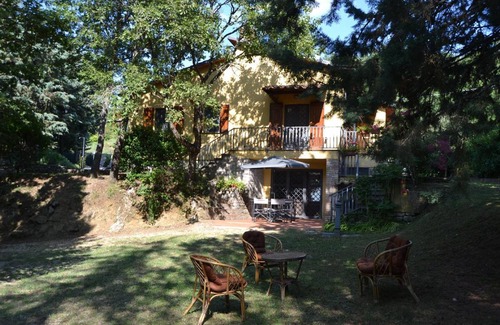 Umbertide House | 100 m² House ∙ 2 bedrooms ∙ 4 guests