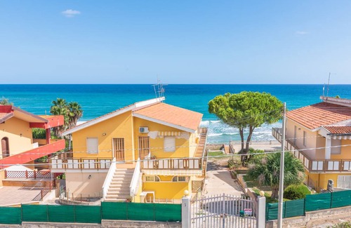 Gallina House | 100 m² House ∙ 2 bedrooms ∙ 6 guests