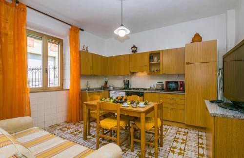 Montefollonico House | 100 m² House ∙ 3 bedrooms ∙ 5 guests