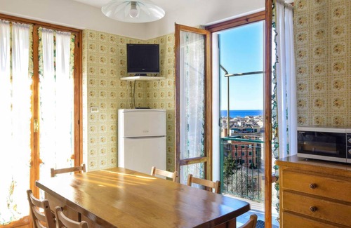Recco Apartment | 105 m² Apartment ∙ 3 bedrooms ∙ 6 guests