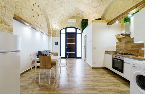 Trani Apartment | 110 m² Apartment ∙ 1 bedroom ∙ 6 guests