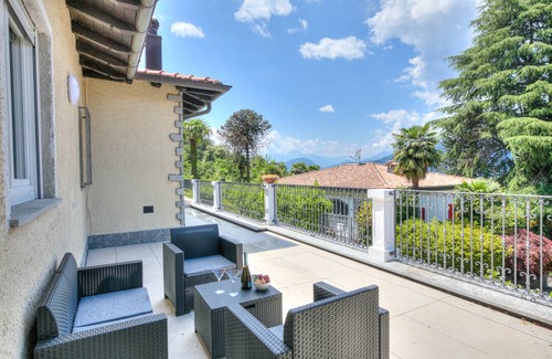 Castelveccana Villa | 110 m² Villa ∙ 3 bedrooms ∙ 8 guests