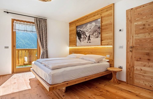 Rabbi Apartment | 120 m² Apartment ∙ 3 bedrooms ∙ 8 guests
