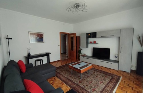 Valenza Apartment | 120 m² Apartment ∙ 3 bedrooms ∙ 7 guests
